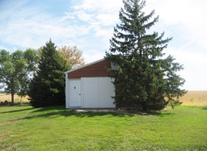 M hog barn finished west end