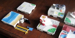 B Galoob play set